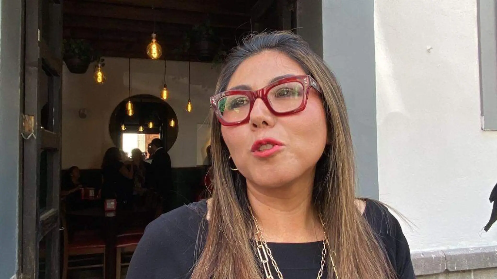 Genoveva Huerta critica construcción de nueva sede del PAN en Puebla